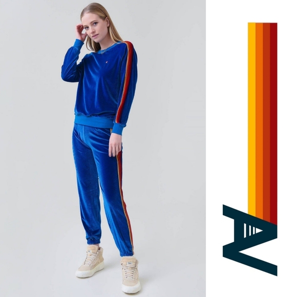 Aviator Nation Classic Velvet Relaxed Crewneck Sweatshirt and Jogger Pants